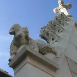 Chateau Manoir De Chandoiseau 4*