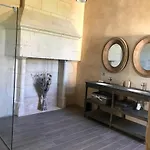Chateau Manoir De Chandoiseau 4*