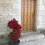 Nocleg ze śniadaniem Chateau Manoir De Chandoiseau Les-Trois-Moutiers