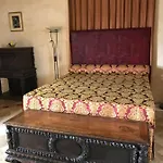 Chateau Manoir De Chandoiseau 4*