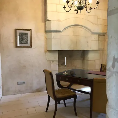 Bed & Breakfast Chateau Manoir De Chandoiseau Les-Trois-Moutiers