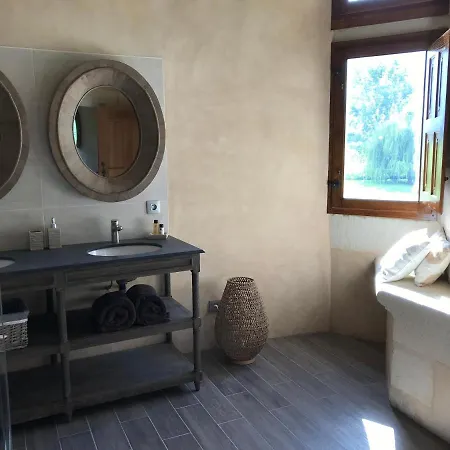 Bed and breakfast Chateau Manoir De Chandoiseau 4*