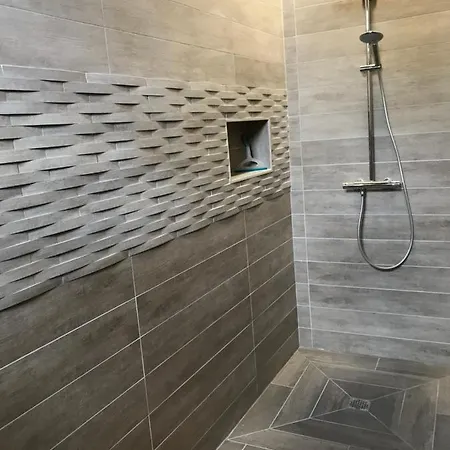 Bed and breakfast Chateau Manoir De Chandoiseau 4*