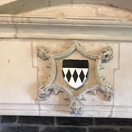 Chateau Manoir De Chandoiseau Bed and breakfast Les-Trois-Moutiers