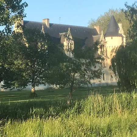 Chateau Manoir De Chandoiseau Les-Trois-Moutiers