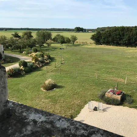 Bed and breakfast Chateau Manoir De Chandoiseau